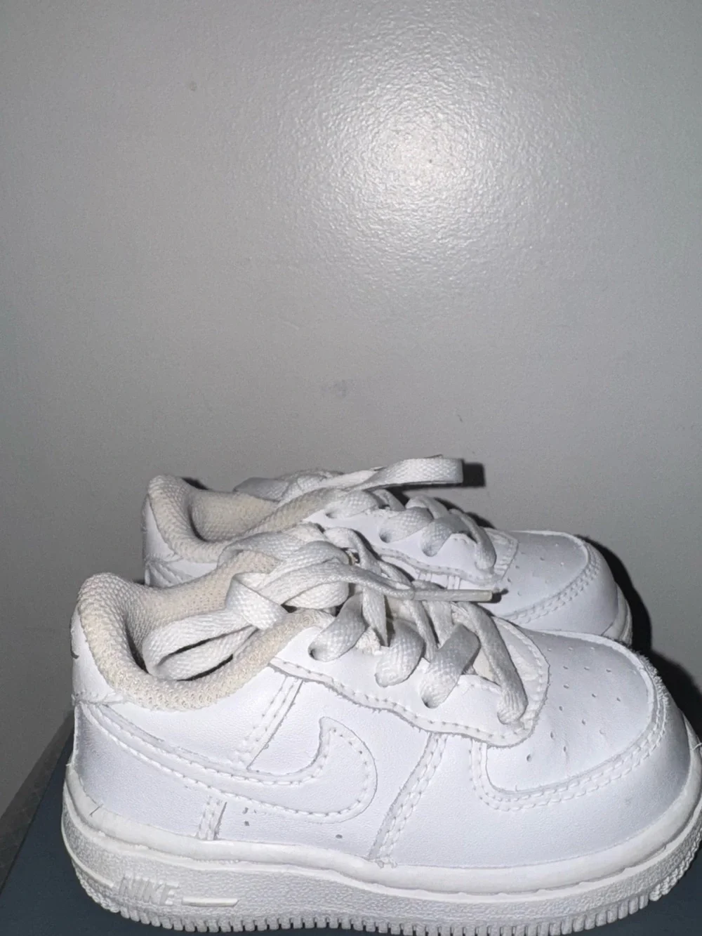 Nike Kids White Low-Top Lace-Up Sneakers